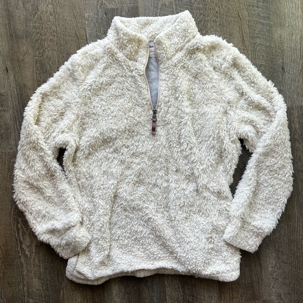 women’s white fuzzy sherpa quarter zip pullover size large